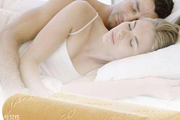 记忆枕头正确使用方法图,儿童记忆枕头正确使用方法