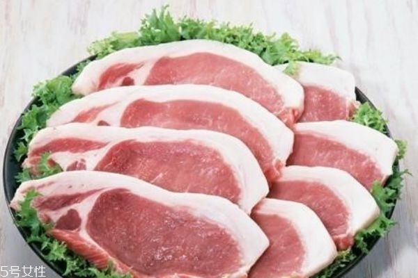 非洲猪瘟是怎么传播的,非洲猪瘟有什么症状