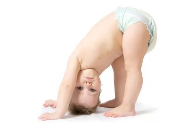 新生儿乳糖不耐受和牛奶蛋白过敏的区别,乳糖不耐受和牛奶蛋白过敏的区别