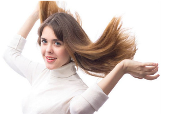 头发静电会导致脱发吗,头发干枯起静电怎么办