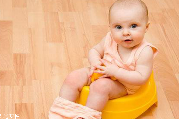 宝宝经常便秘什么原因,宝宝便秘的原因有哪些
