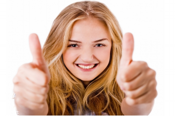 鼻翼两侧干燥起皮发红怎么办,鼻翼两边泛红脱皮怎么办