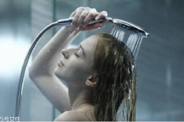 冬天用什么泡澡最好,冬天用什么中药泡澡好 冬天用什么泡澡最好,冬天用什么中药泡澡好