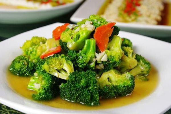 连吃一个月水煮西兰花能瘦多少,吃水煮西兰花能减肥吗