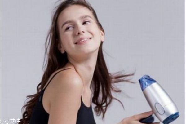 吹风机的冷风有什么用,吹风机冷热风的作用