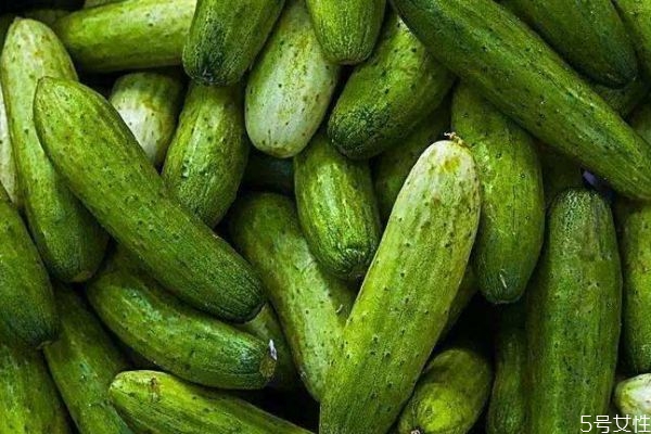 黄瓜的营养价值有哪些,黄瓜的营养成分及价值 黄瓜的营养价值有哪些,黄瓜的营养成分及价值