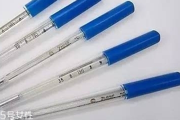 体温计能放嘴巴里吗,体温计可以放嘴里