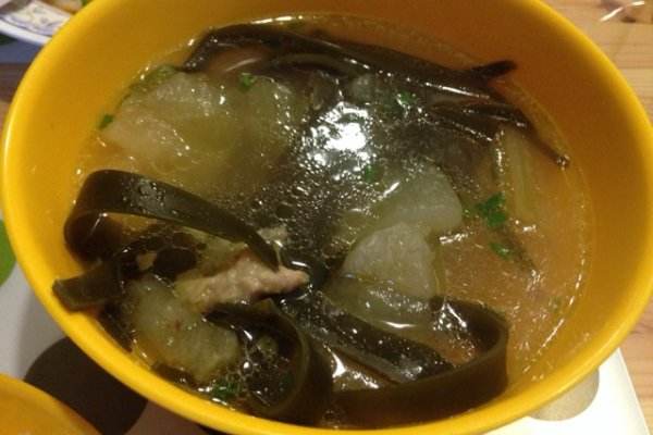 排骨海带汤的热量,海带汤的热量