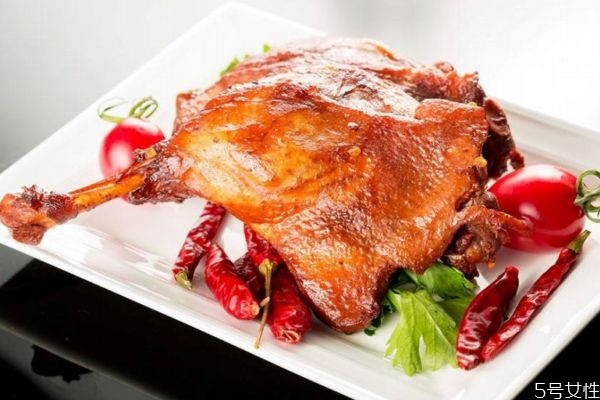 吃骆驼肉的好处,吃骆驼肉好吗