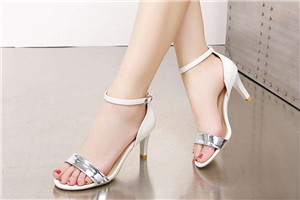 足底筋膜炎 鞋,浅谈足底筋膜炎穿什么鞋合适