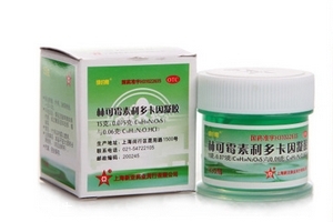 绿药膏可以擦脸上痘痘吗,绿药膏可以擦脸上吗