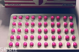 日本便秘小粉丸安全吗可以排毒吗?,日本便秘小粉丸的危害