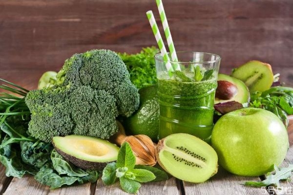 西兰花怎么炒才好吃,西兰花怎样做好吃