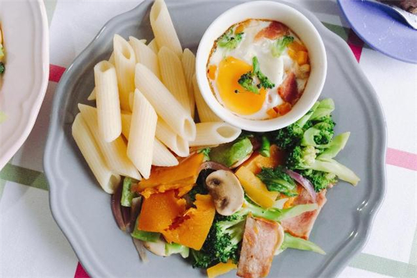 通心粉没泡能煮吗,通心粉要泡了才煮还是直接煮