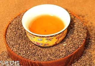 芝麻油的神奇功效,芝麻油作用和功效