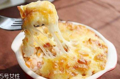 芝士焗饭要拌开吃吗,焗饭怎么吃要拌开吗 芝士焗饭要拌开吃吗,焗饭怎么吃要拌开吗