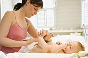 婴儿肛瘘怎么办,小孩子肛瘘是怎么回事