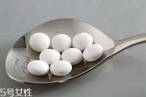 叶酸怎么吃法嚼还是用水?,爱乐维叶酸怎么吃法嚼还是用水