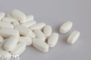 服用叶酸片会导致月经推迟吗,吃叶酸会导致月经推迟吗