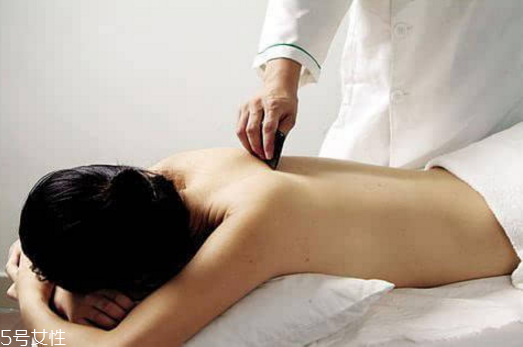 三九天可以刮痧吗,三九天刮痧拔罐好吗