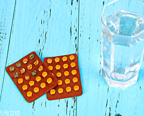 乙型流感会反复发烧吗?,乙型流感一定会发烧吗 乙型流感会反复发烧吗?,乙型流感一定会发烧吗