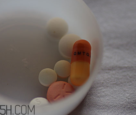 毓婷能和感冒药一起吃吗?,毓婷可以和其他药一起吃吗