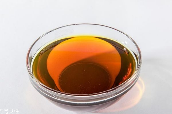 麻油怎么食用,麻油咋吃好?