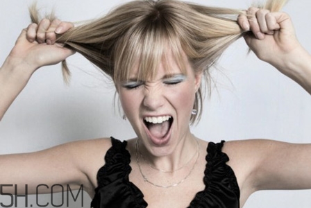 情绪不稳会不会影响月经,情绪不稳定会引起月经不调吗?