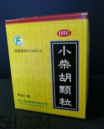 小柴胡颗粒可以和头孢一起吃吗?,头孢和小柴胡颗粒可以一起吃吗
