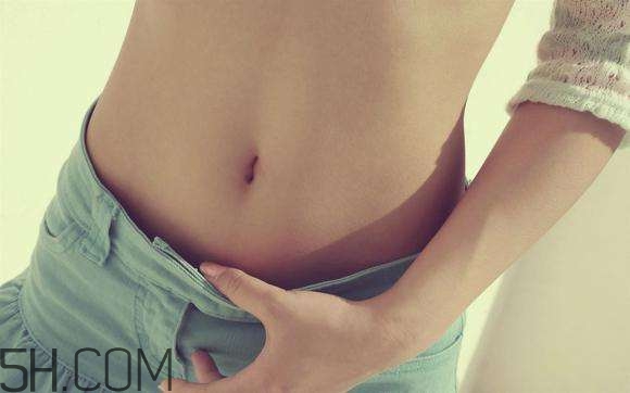 肚脐屎是什么,脐带屎是什么