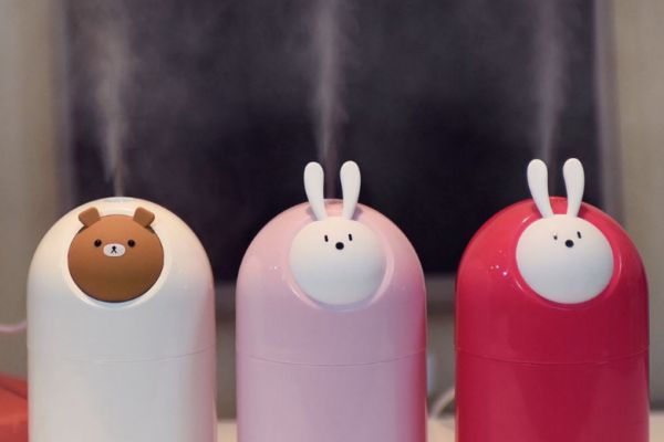 加湿器的摆放位置最好,加湿器放什么位置合适