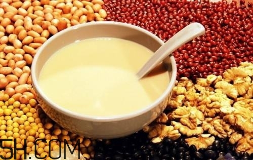 豆浆什么情况下不能喝,什么样的情况不能喝豆浆