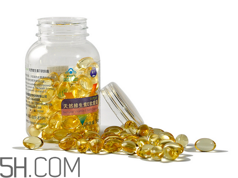 维生素e能让睫毛变长吗?,维生素E可以让睫毛变长吗?