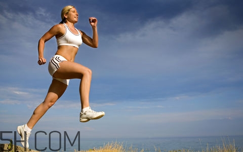 中午为什么睡不着觉,中午睡不着觉的解决方法