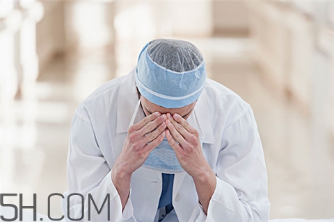 骨折吃韭菜对骨折愈合有影响吗,骨折能吃韭菜吗? 骨折吃韭菜对骨折愈合有影响吗,骨折能吃韭菜吗?