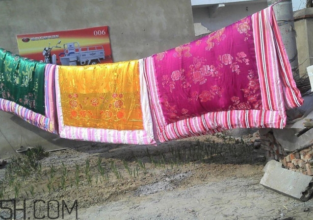 冬天晒被子要晒多久才有用,冬天晒被子晒多久合适