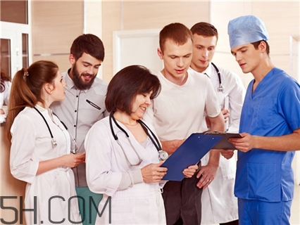 胃出血和胃穿孔的区别,胃出血胃穿孔到什么程度是最严重的