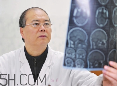 什么原因会导致脑死亡,为什么会出现脑死亡