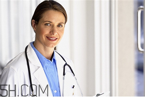 癣可以用酒精消毒吗,猫得了猫癣可以用酒精消毒吗