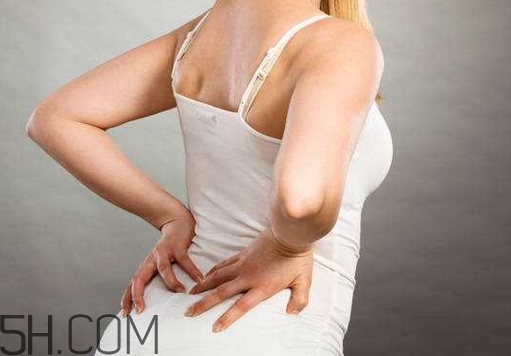 早上起来后背疼的原因 5个疾病会引起后背疼,早上起来后背疼是什么原因