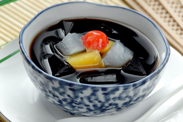 龟苓膏在哪里买正宗,龟苓膏怎么做的