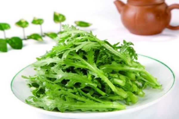 孕妇可以吃茼蒿菜吗,孕妇可以吃茼蒿吗?