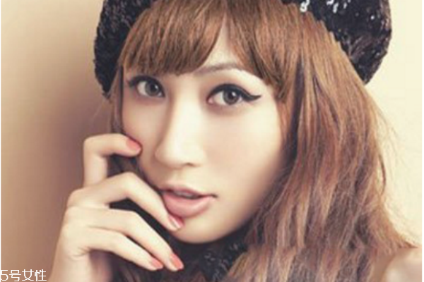 韩式丸子头的扎法(韩式丸子头的扎法视频教程) 韩式丸子头的扎法(韩式丸子头的扎法视频教程)