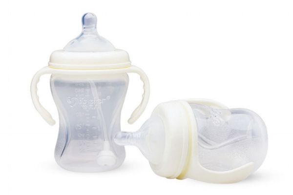 婴儿使用奶瓶有什么注意(婴儿使用奶瓶注意事项有) 婴儿使用奶瓶有什么注意(婴儿使用奶瓶注意事项有)