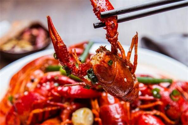 打玻尿酸直接吃虾了,打完玻尿酸三天后吃虾没事吧