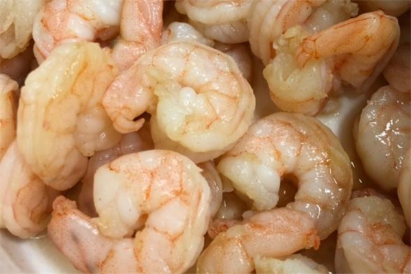 人造虾仁和真虾仁的区别,人造虾仁是什么做的