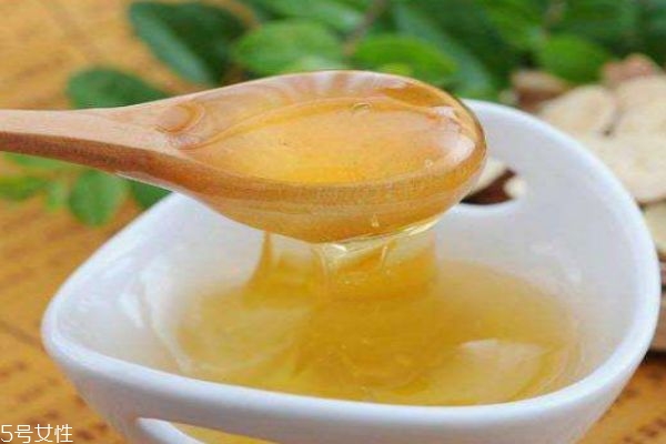 什么叫百花蜜,百花蜜和椴树蜜有什么不同