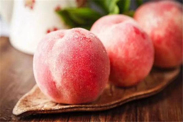 桃子吃了会上火么,桃子是上火还是下火的东西