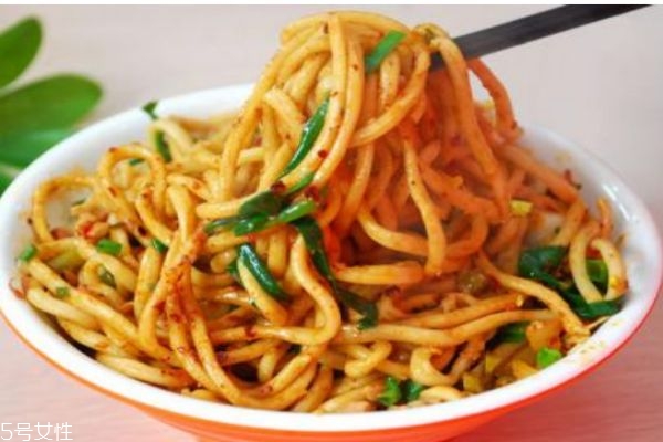 热干面的营养价值,热干面的营养