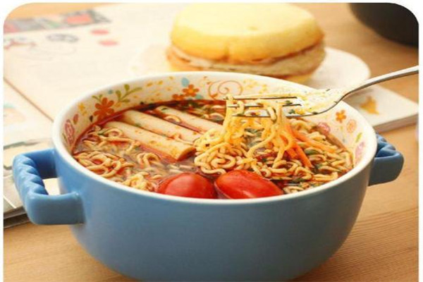 泡面热量高不,泡面是不是高热量食物